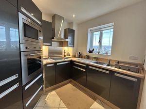 Photo 6- click for photo gallery